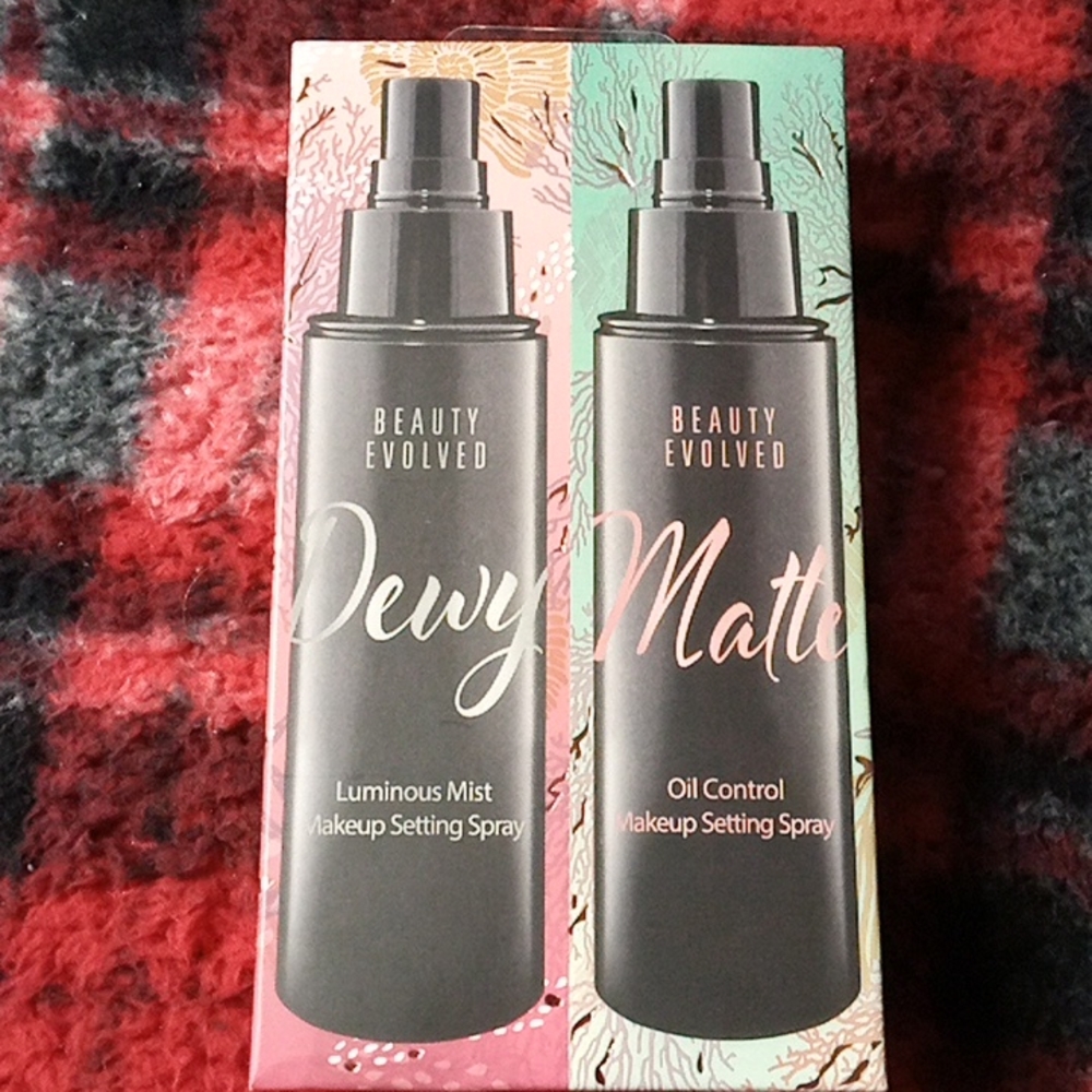 ✨Brand new ✨Beauty Evolved duo DEWY and MATTE Makeup Setting Sprays